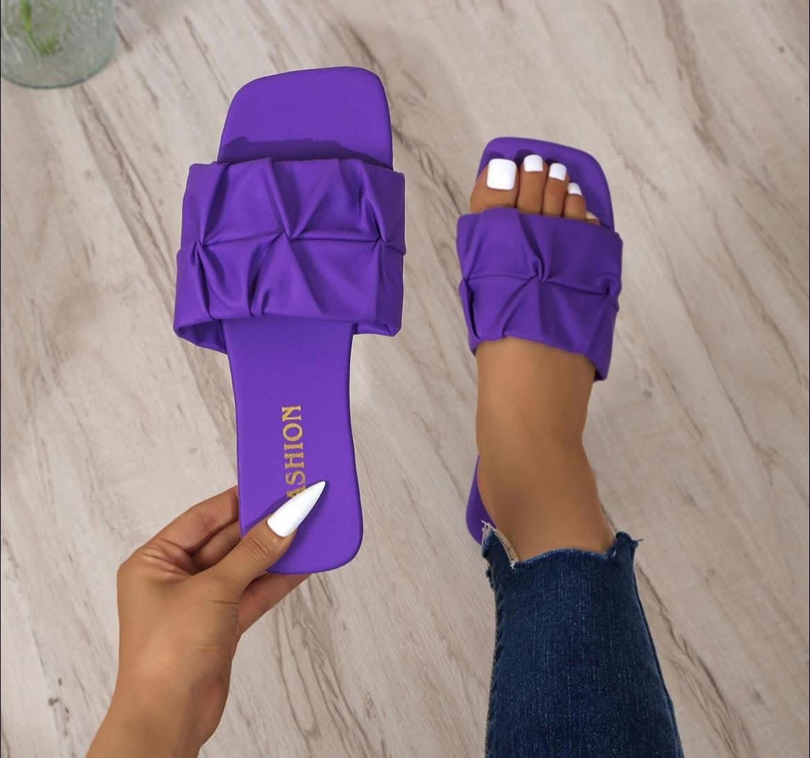 Molly strap slider