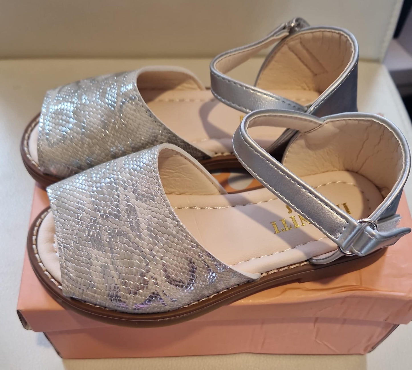 Girls silver leopard sandal