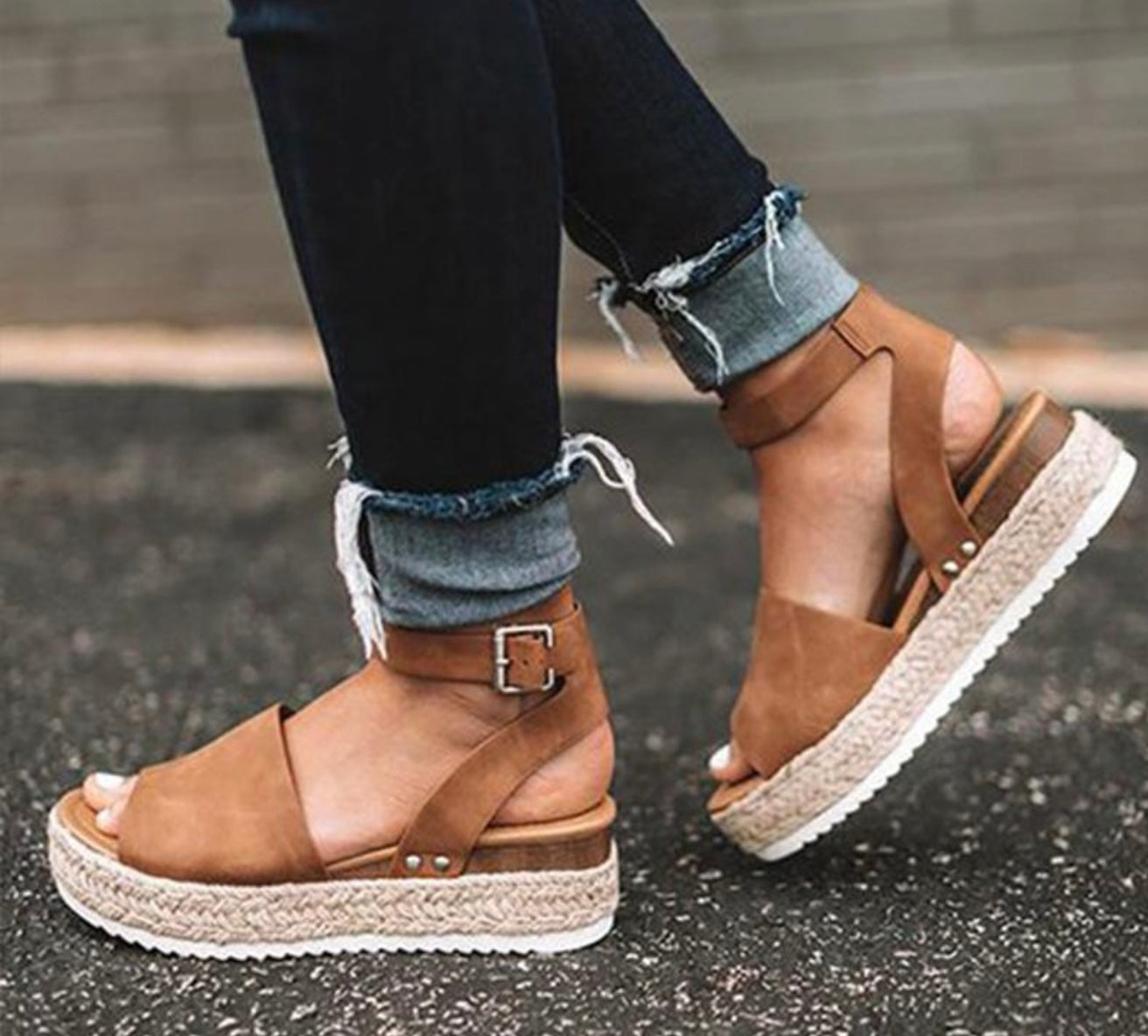 Polly platform slider- Tan