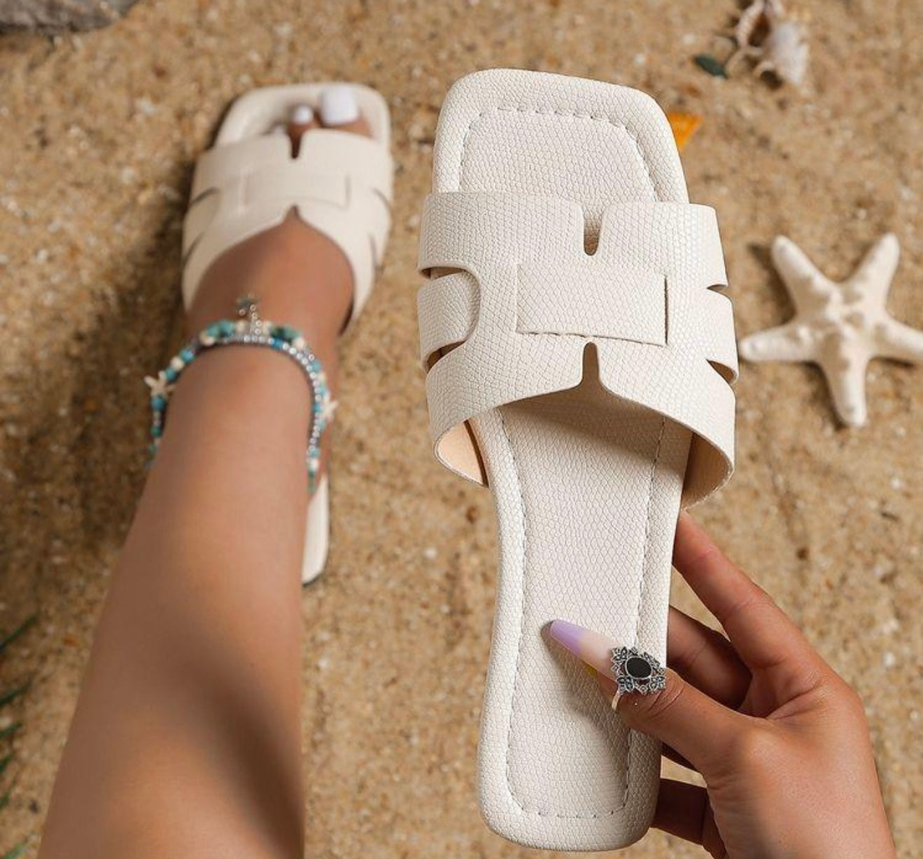 Lillie slider- beige