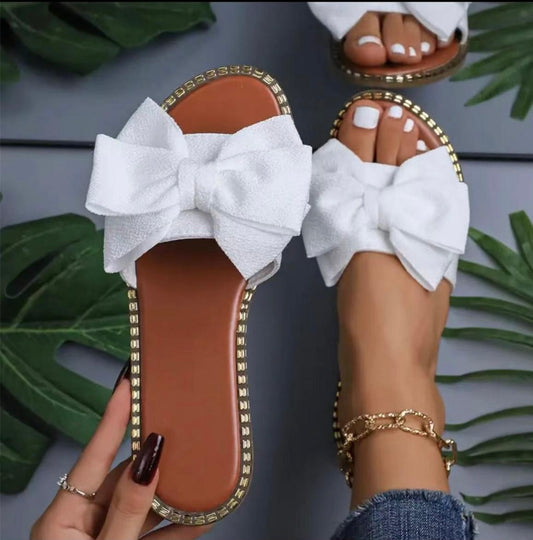Alara bow sandal- White