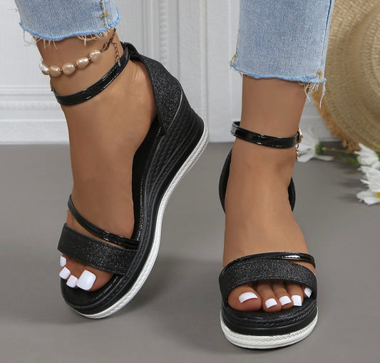Becca glitter wedge- Black